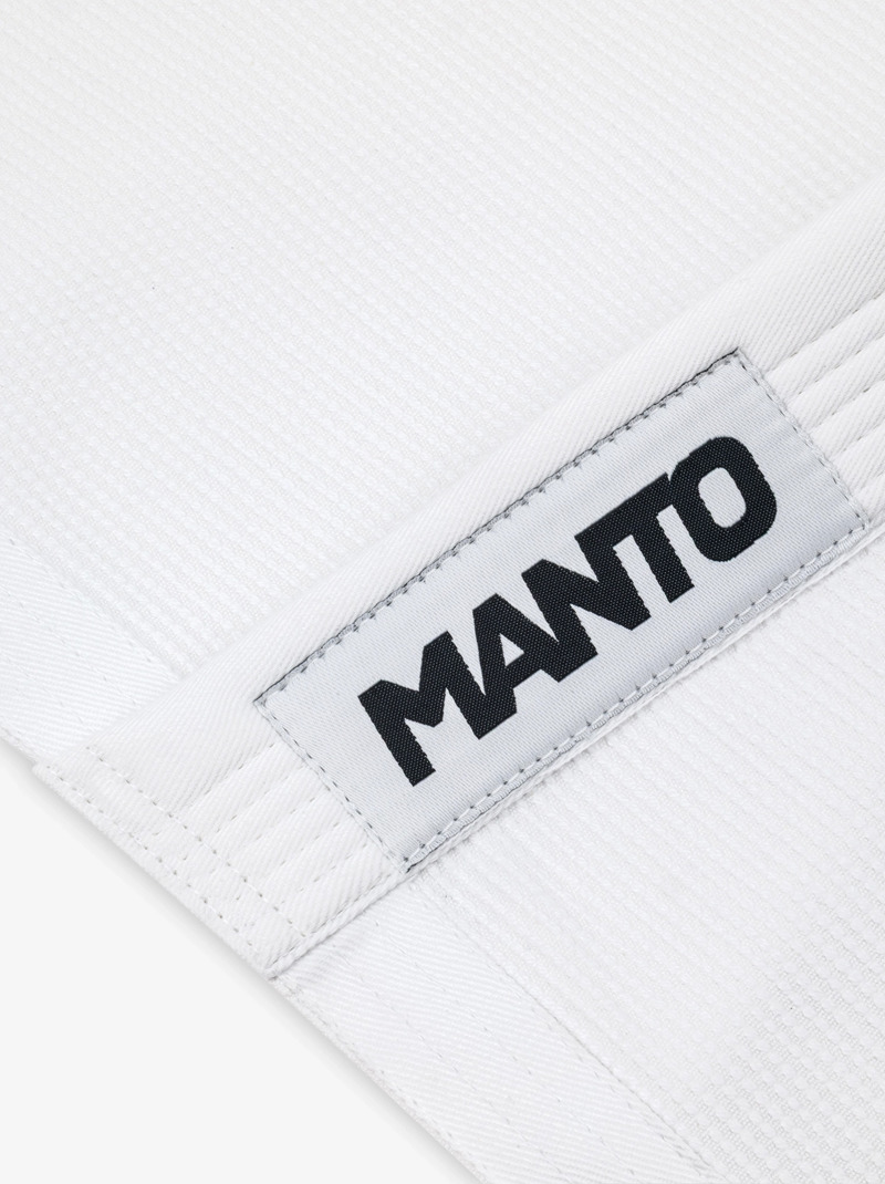 MANTO BASE 3 BJJ GI white